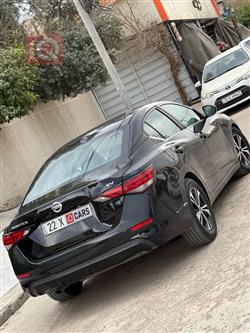 نيسان سنترا